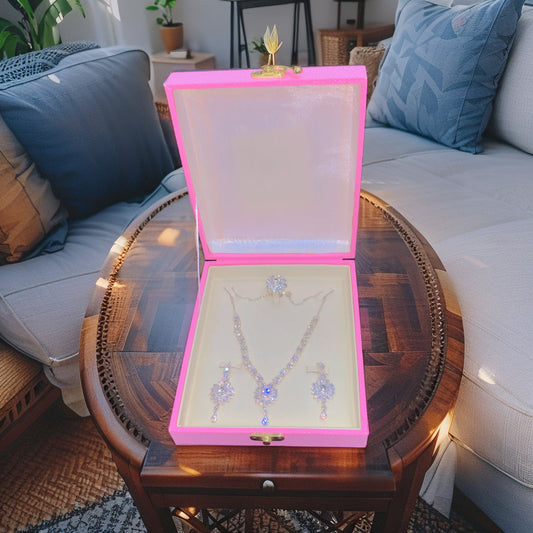 Luxury Jewelry Set – Necklace, Earrings & Ring in Gift Box