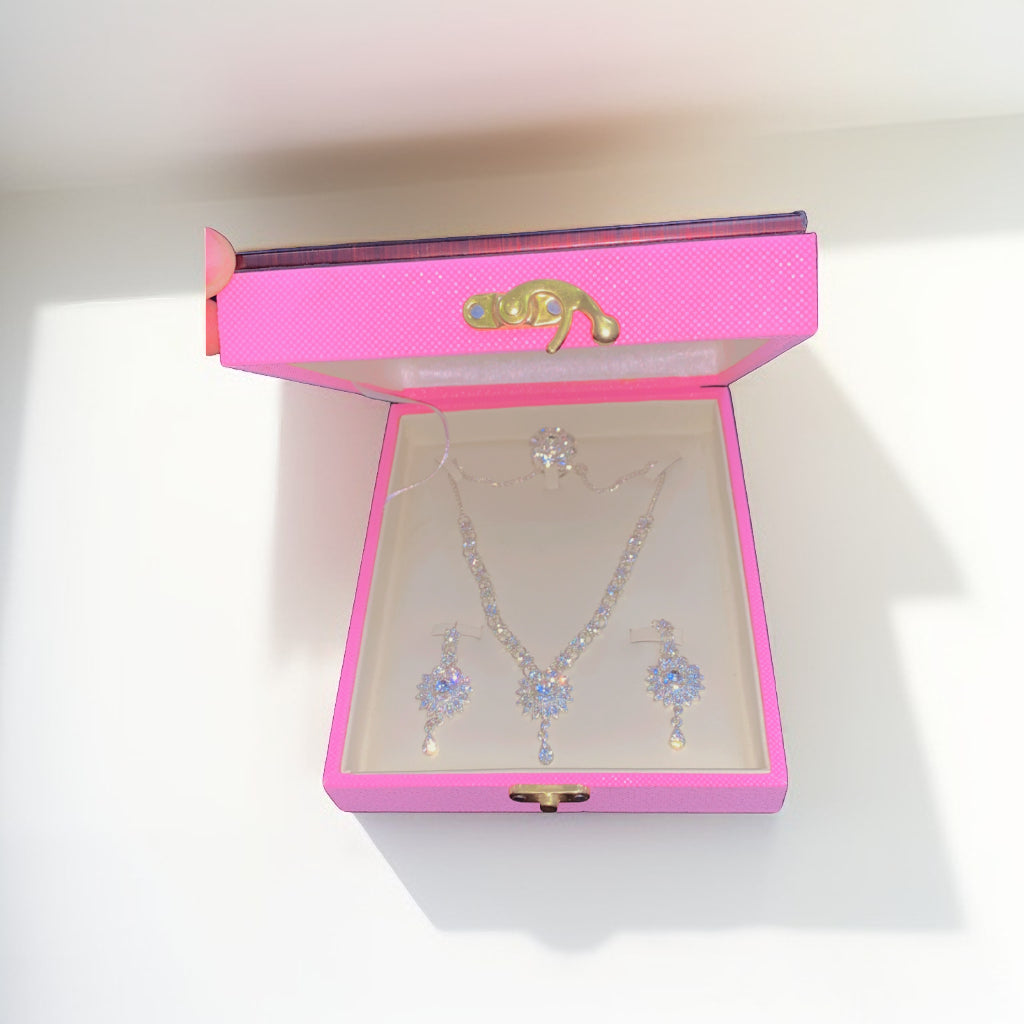 Luxury Jewelry Set – Necklace, Earrings & Ring in Gift Box